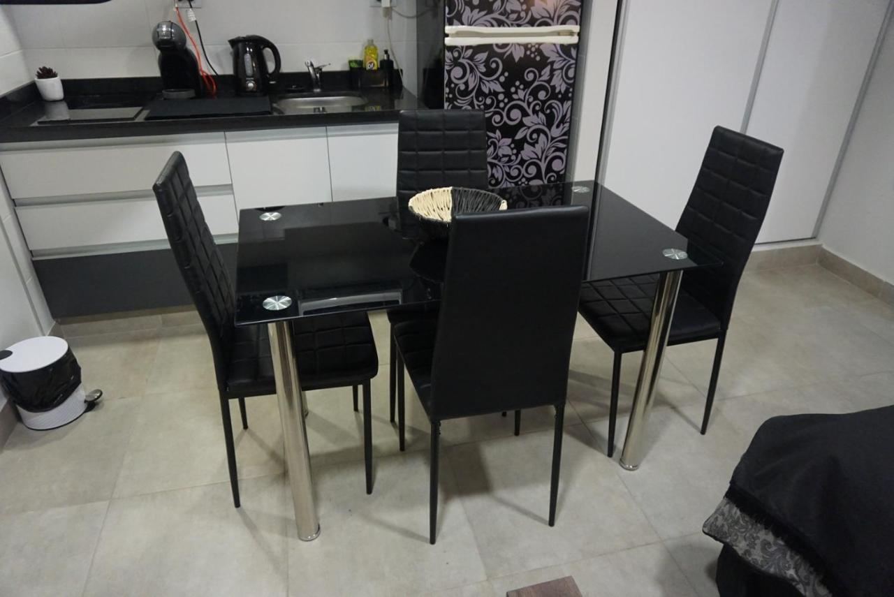 Leguizamon Studios & Suites Premium Салта Екстериор снимка